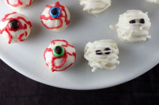 Spooky Sweets: Eyeball and Mummy Cake Balls from Brit + Co.
