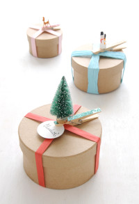 DIY Adorned Glittered Clothespin Gift Toppers | Creature Comforts