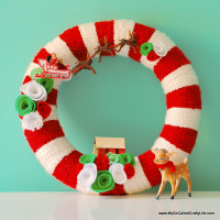 DIY Retro Christmas Yarn Wreath | My So Called Crafty Life