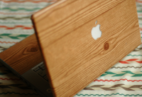 DIY Wood-Grain Laptop Wrap – Fine and Feathered