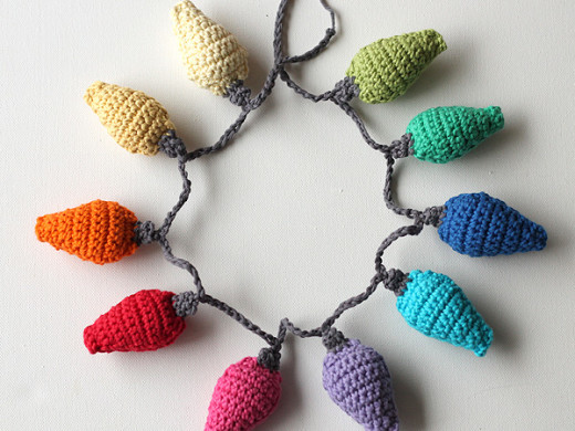 How to Crochet Christmas Light Decorations
