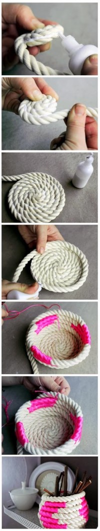 Color-block coiled rope basket