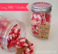 Valentine Candy Corn Mason Jar Gift | DIY Valentines Day Ideas