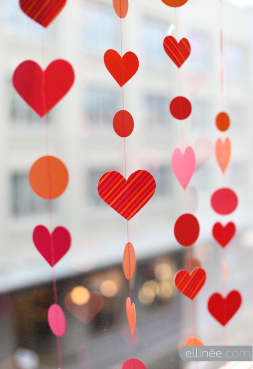DIY Paper Heart Garland  | Valentines day Ideas