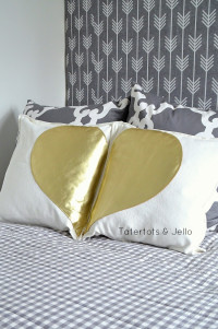 Gold Leather “You Complete Me” Valentine Pillows! DIY Valentines day Gifts and Ideas from Tatertots and Jello