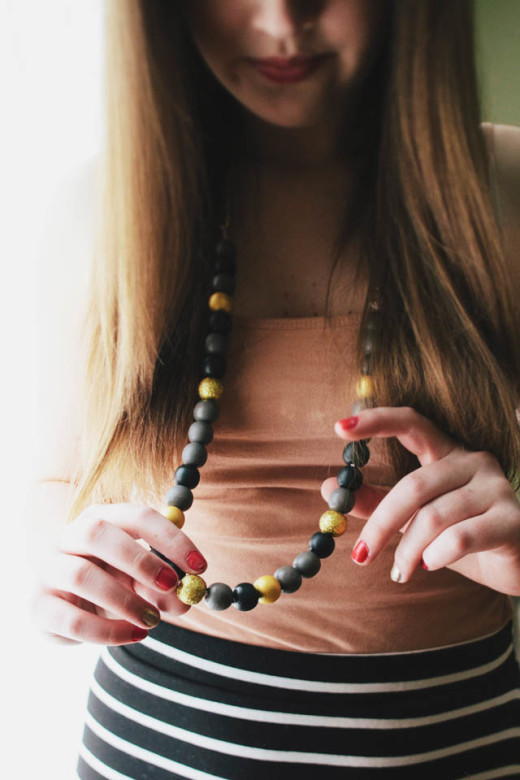 d.i.y. painted wood bead necklace from the most delightful adventure