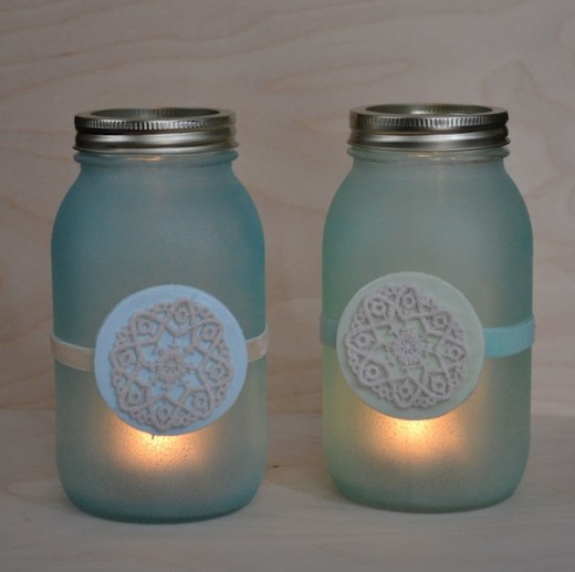Faux beach glass mason jar lanterns | From Mod Podge Rocks