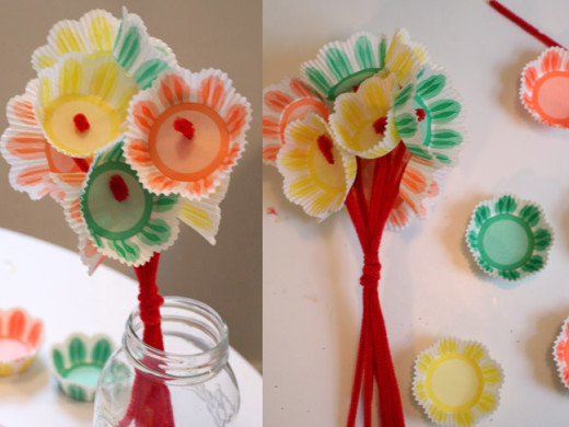DIY Spring Cupcake Flowers For Mothers Day