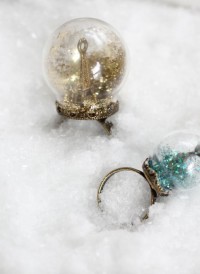 Glitter Snow Globe Ring | DIY