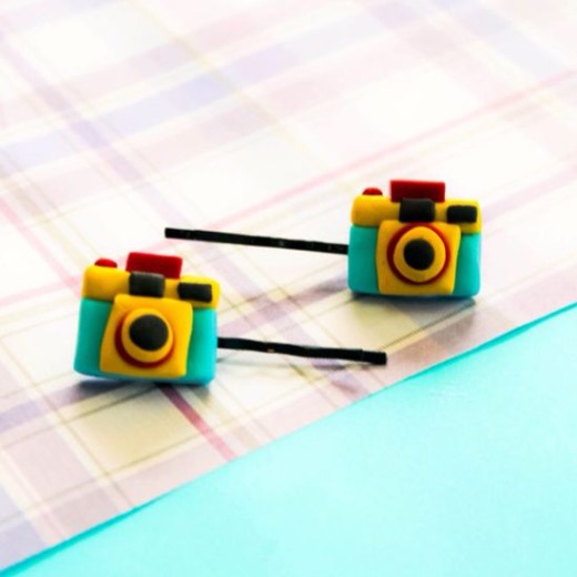 How to Make a Cute Polyclay Camera Hair Clip  | Guidecentral